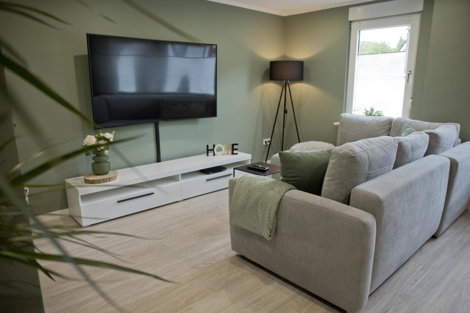 Brachback Moderne Wohnung Zum Wohlfuehlen מראה חיצוני תמונה
